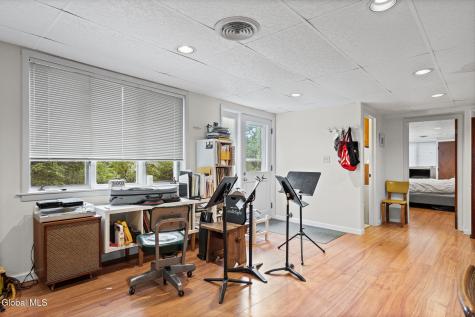 66 S Van Leuvan Drive Rensselaer NY 12144