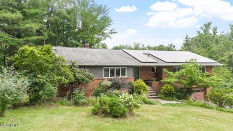 66 S Van Leuvan Drive Rensselaer NY 12144