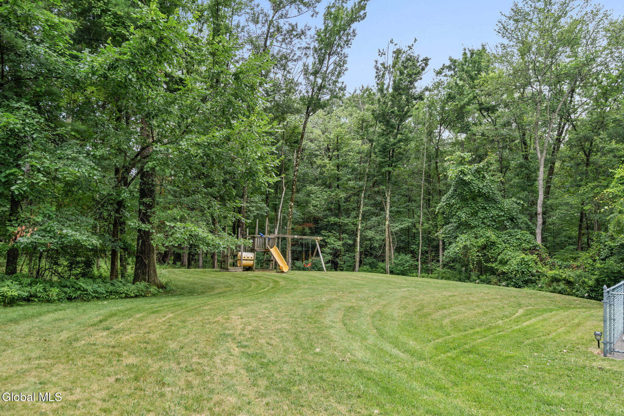 66 S Van Leuvan Drive Rensselaer NY 12144