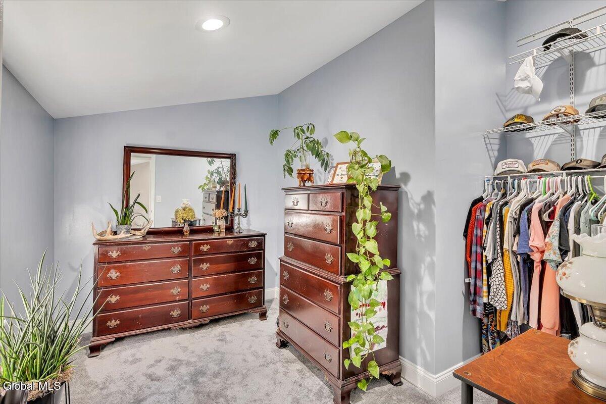 4 Streamview Lane Wynantskill NY 12198
