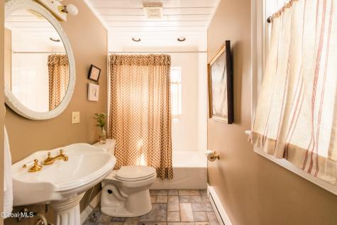 351 Dugway Road Austerlitz NY 12037