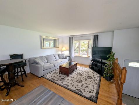 16 Sylvan Lane Clifton Park NY 12065