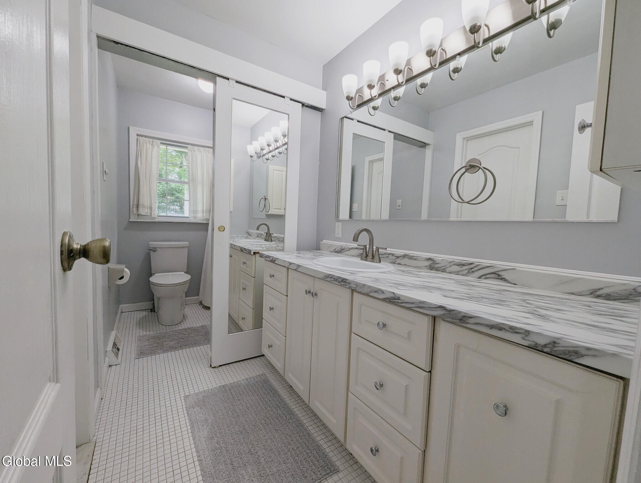 16 Sylvan Lane Clifton Park NY 12065