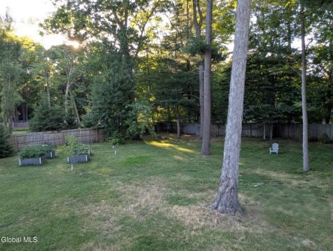 16 Sylvan Lane Clifton Park NY 12065