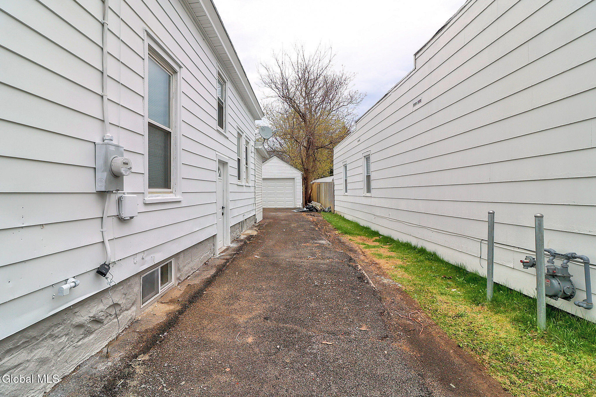 1031 Helderberg Avenue Schenectady NY 12306