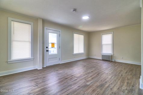 1031 Helderberg Avenue Schenectady NY 12306