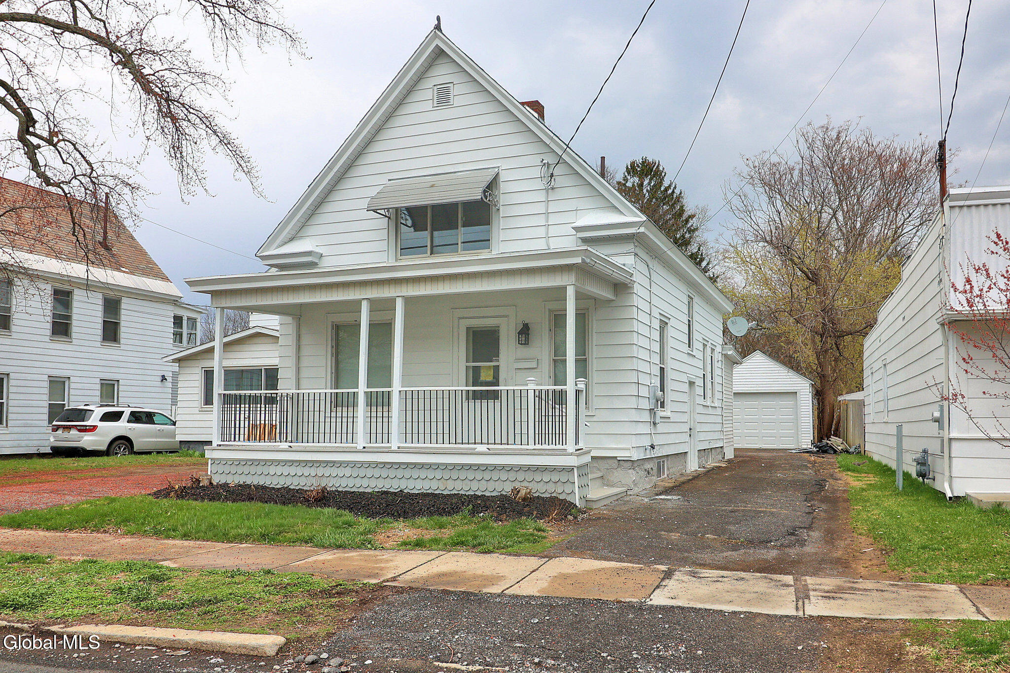 1031 Helderberg Avenue Schenectady NY 12306