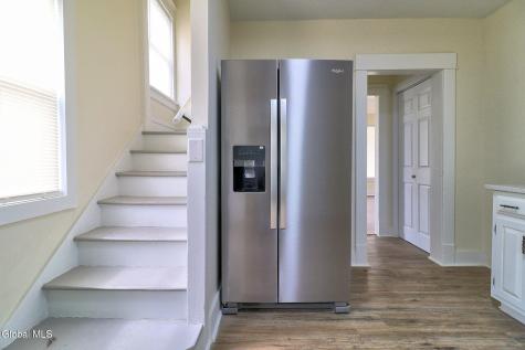 1031 Helderberg Avenue Schenectady NY 12306