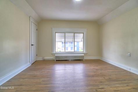 1031 Helderberg Avenue Schenectady NY 12306