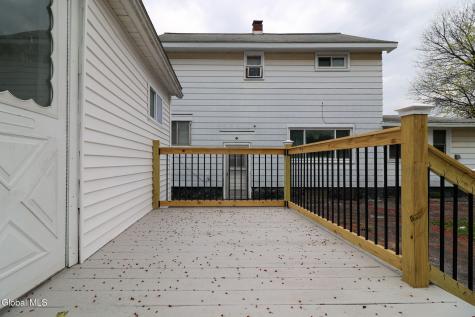 1031 Helderberg Avenue Schenectady NY 12306