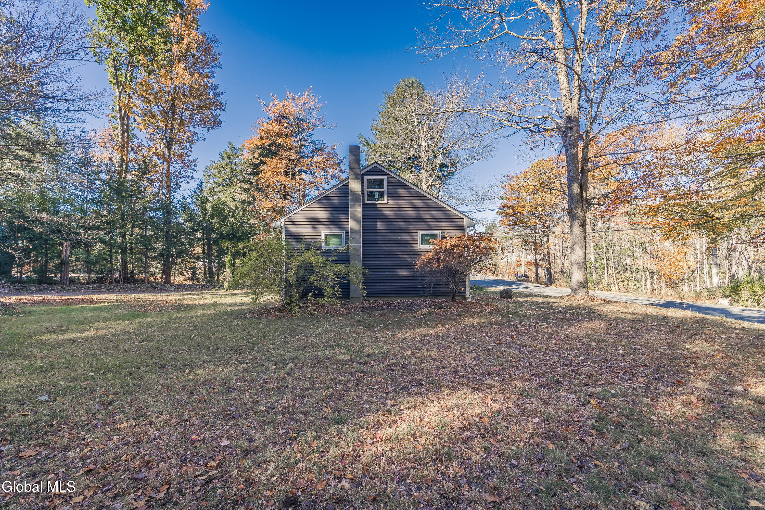 5779 Lake Road Galway NY 12074
