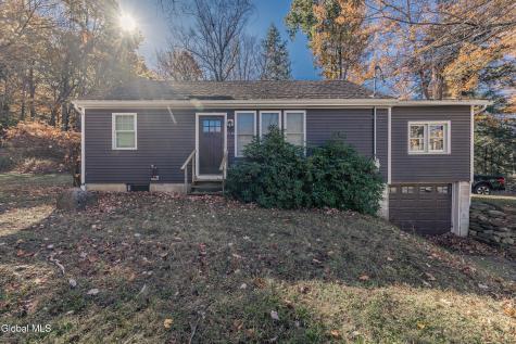 5779 Lake Road Galway NY 12074