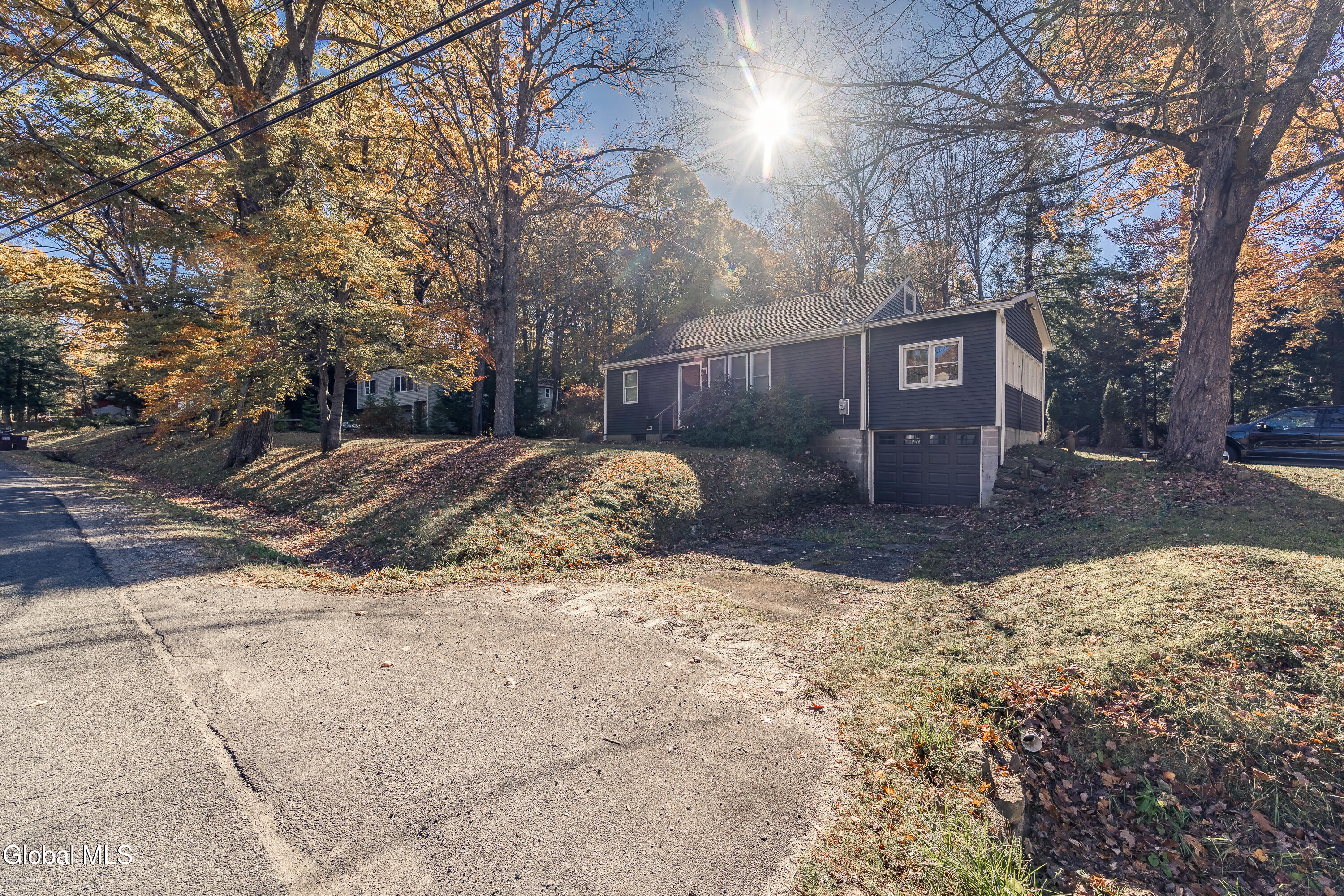 5779 Lake Road Galway NY 12074