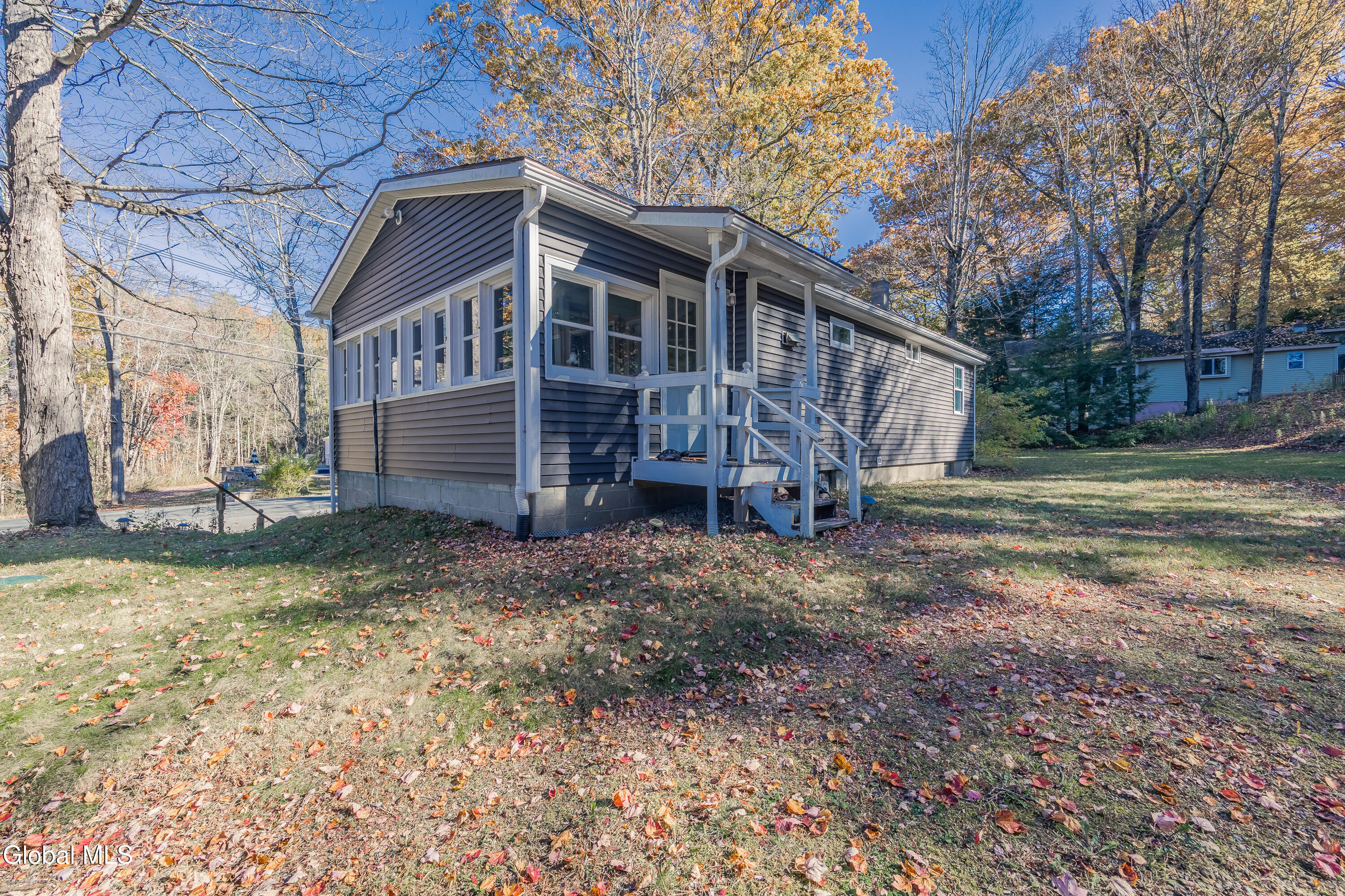 5779 Lake Road Galway NY 12074