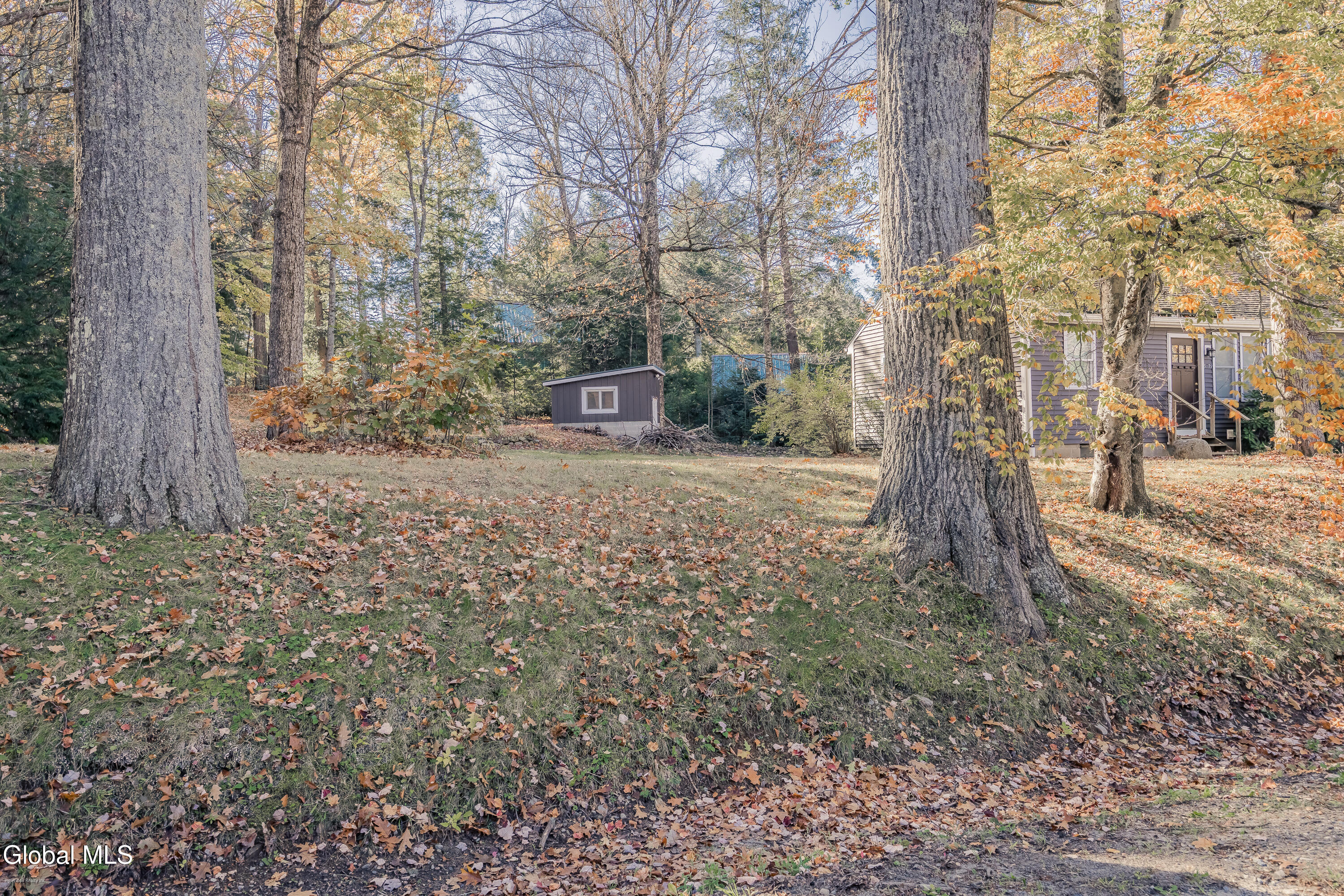 5779 Lake Road Galway NY 12074
