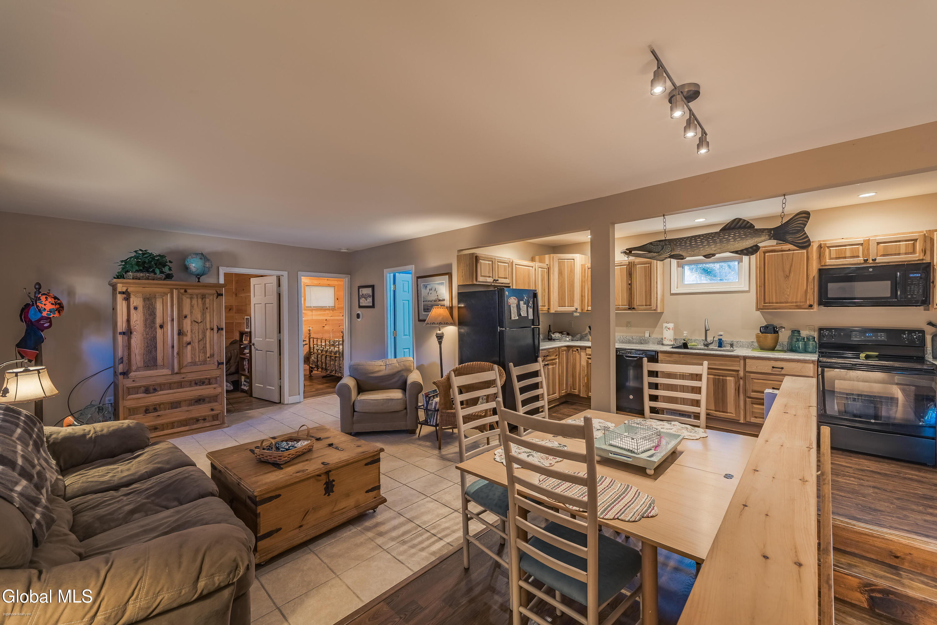 5779 Lake Road Galway NY 12074