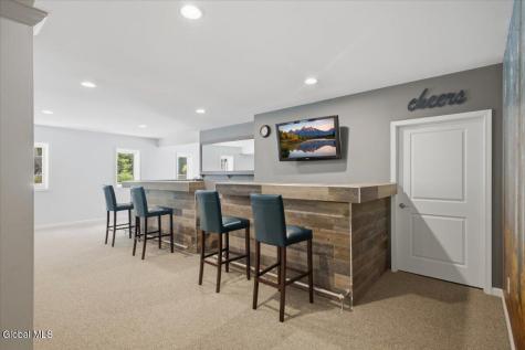 4 Annie Drive Saratoga Springs NY 12866