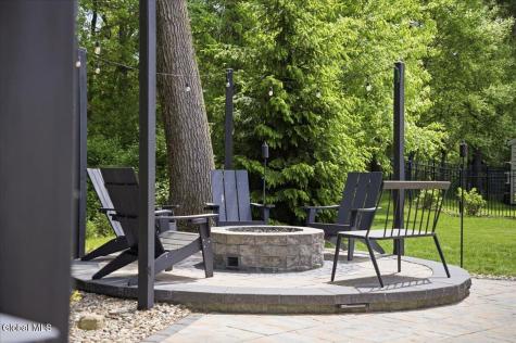 4 Annie Drive Saratoga Springs NY 12866