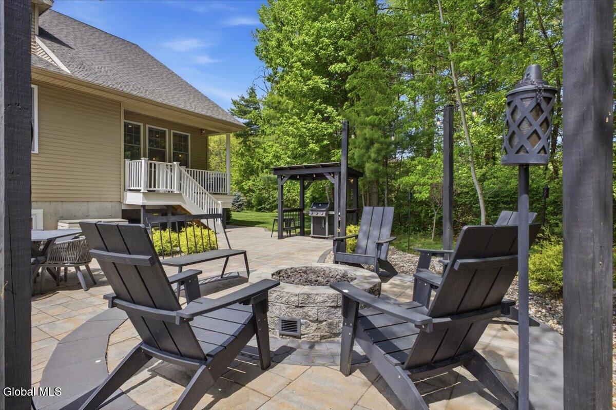 4 Annie Drive Saratoga Springs NY 12866