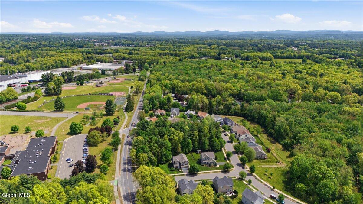 4 Annie Drive Saratoga Springs NY 12866