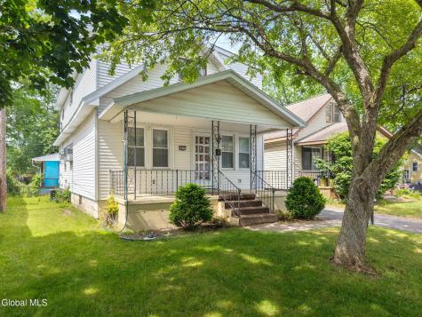 2021 Cedarlawn Avenue Schenectady NY 12306