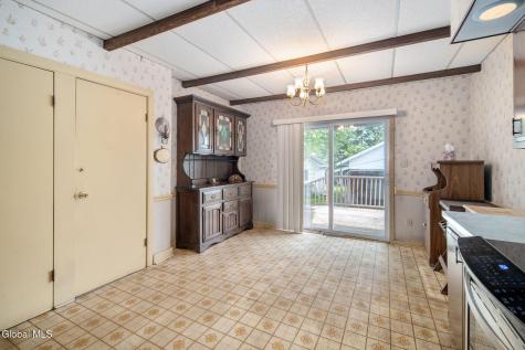 2021 Cedarlawn Avenue Schenectady NY 12306