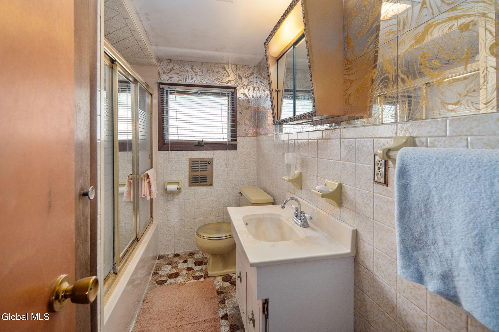 2021 Cedarlawn Avenue Schenectady NY 12306
