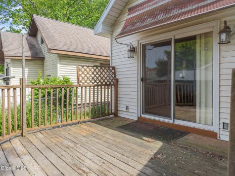 2021 Cedarlawn Avenue Schenectady NY 12306