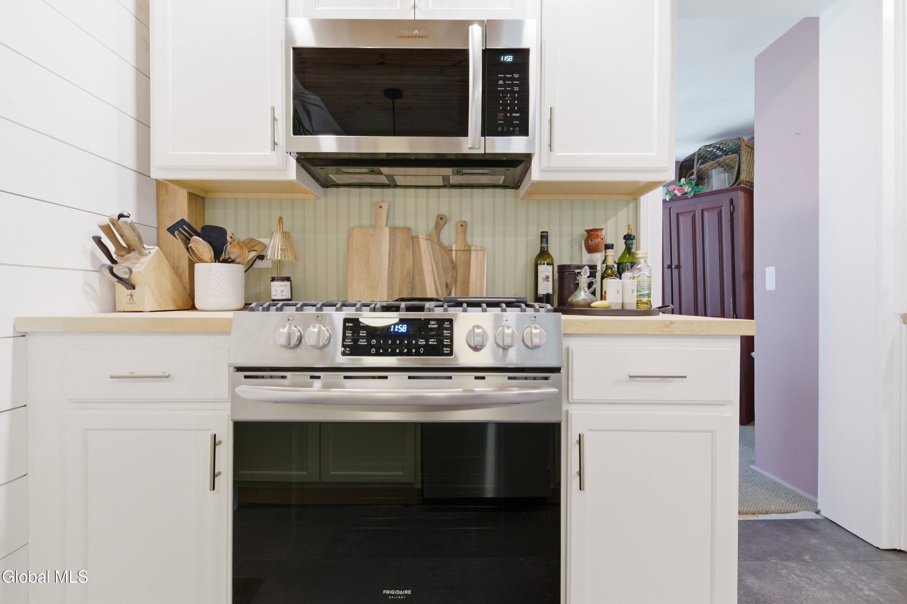23 Prospect Street Nelliston NY 13410