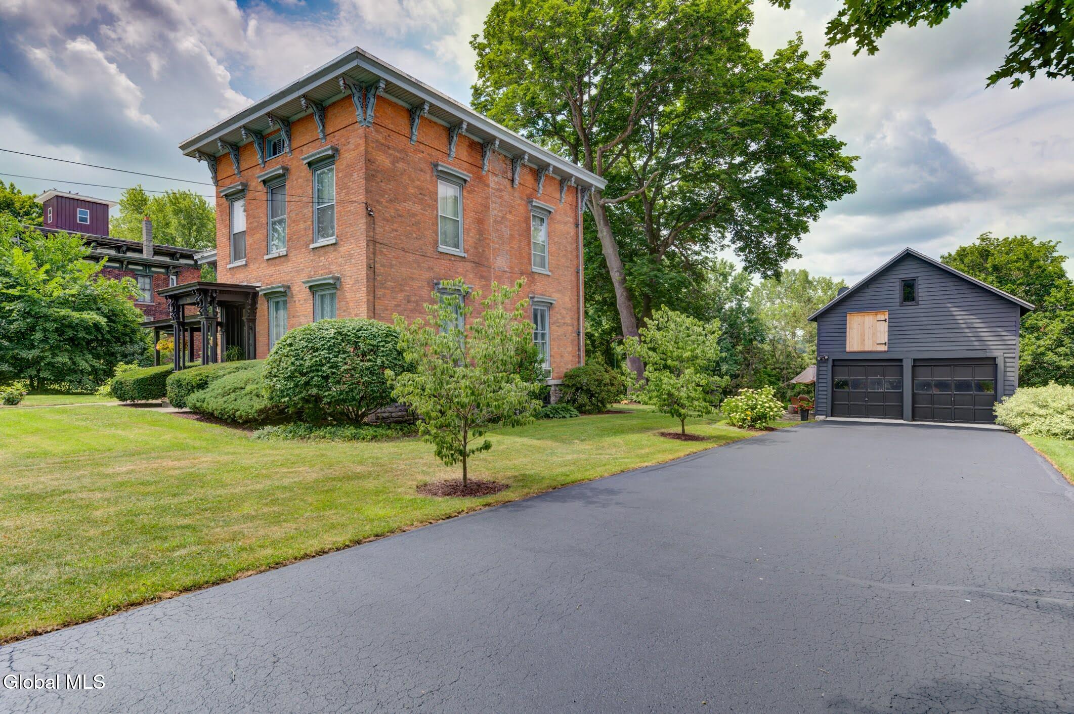 23 Prospect Street Nelliston NY 13410