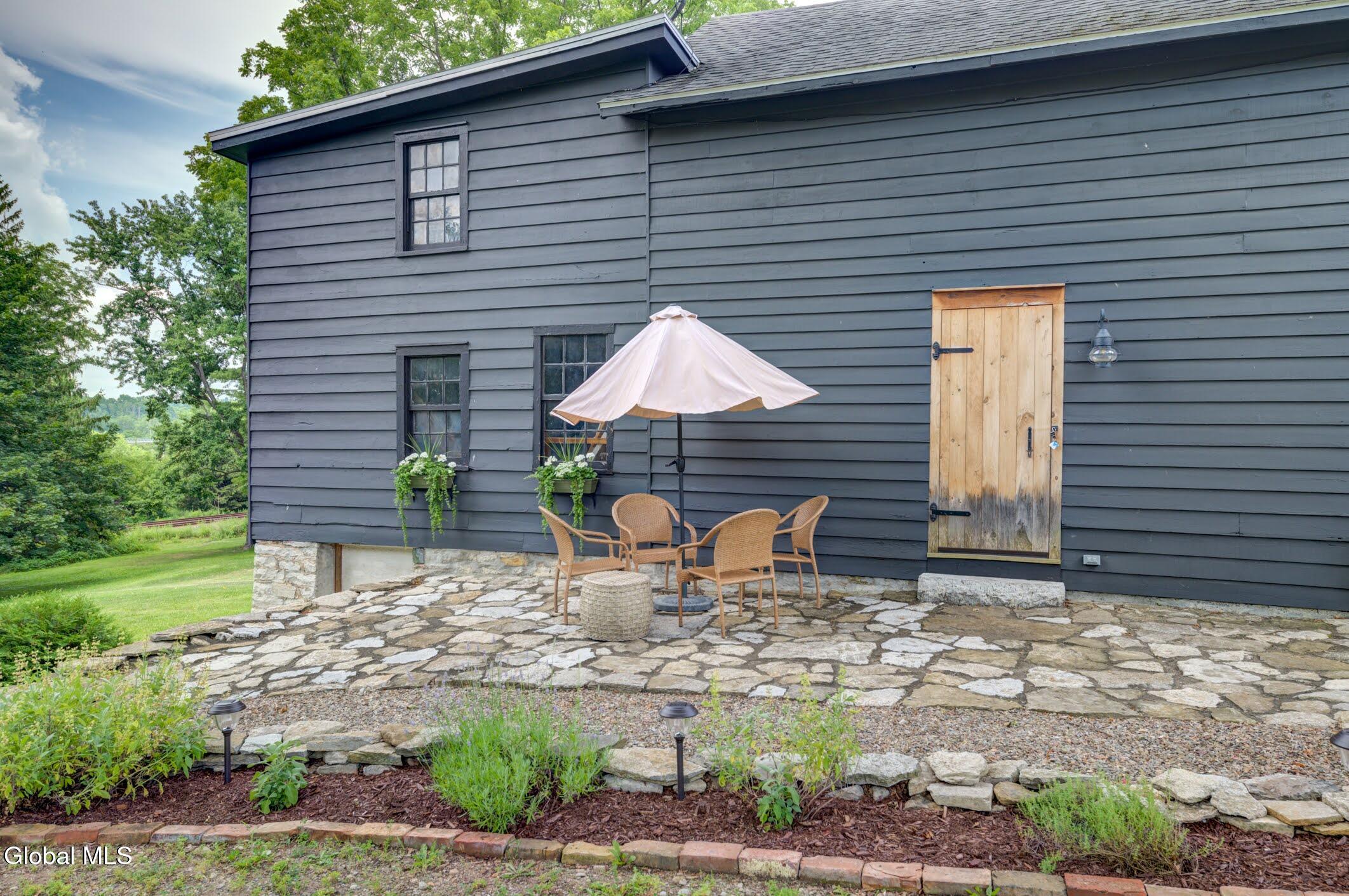 23 Prospect Street Nelliston NY 13410