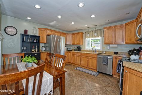 3580 River Road Rensselaer NY 12144