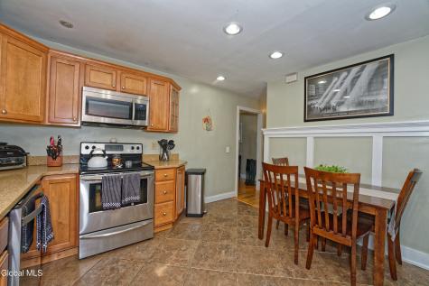 3580 River Road Rensselaer NY 12144