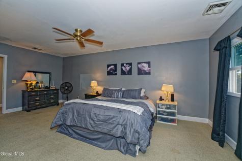 3580 River Road Rensselaer NY 12144