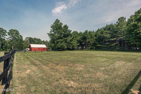 7133 Fish House Road Galway NY 12074