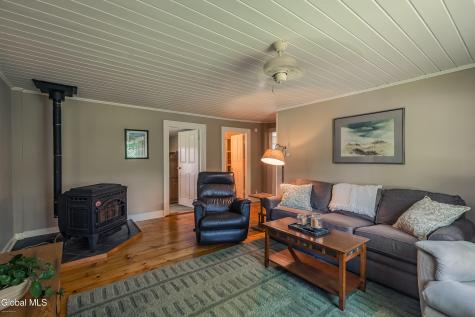 7133 Fish House Road Galway NY 12074