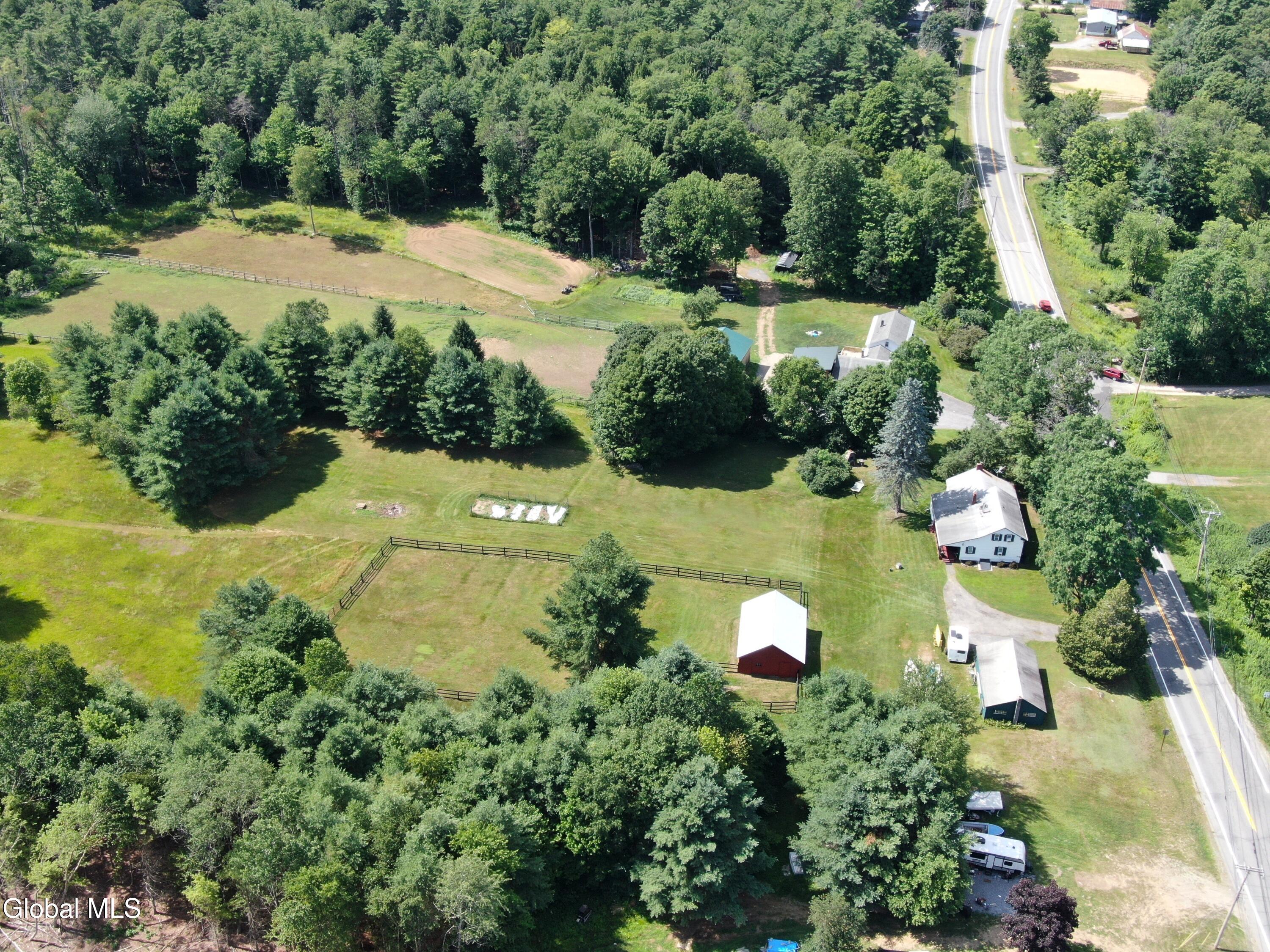 7133 Fish House Road Galway NY 12074