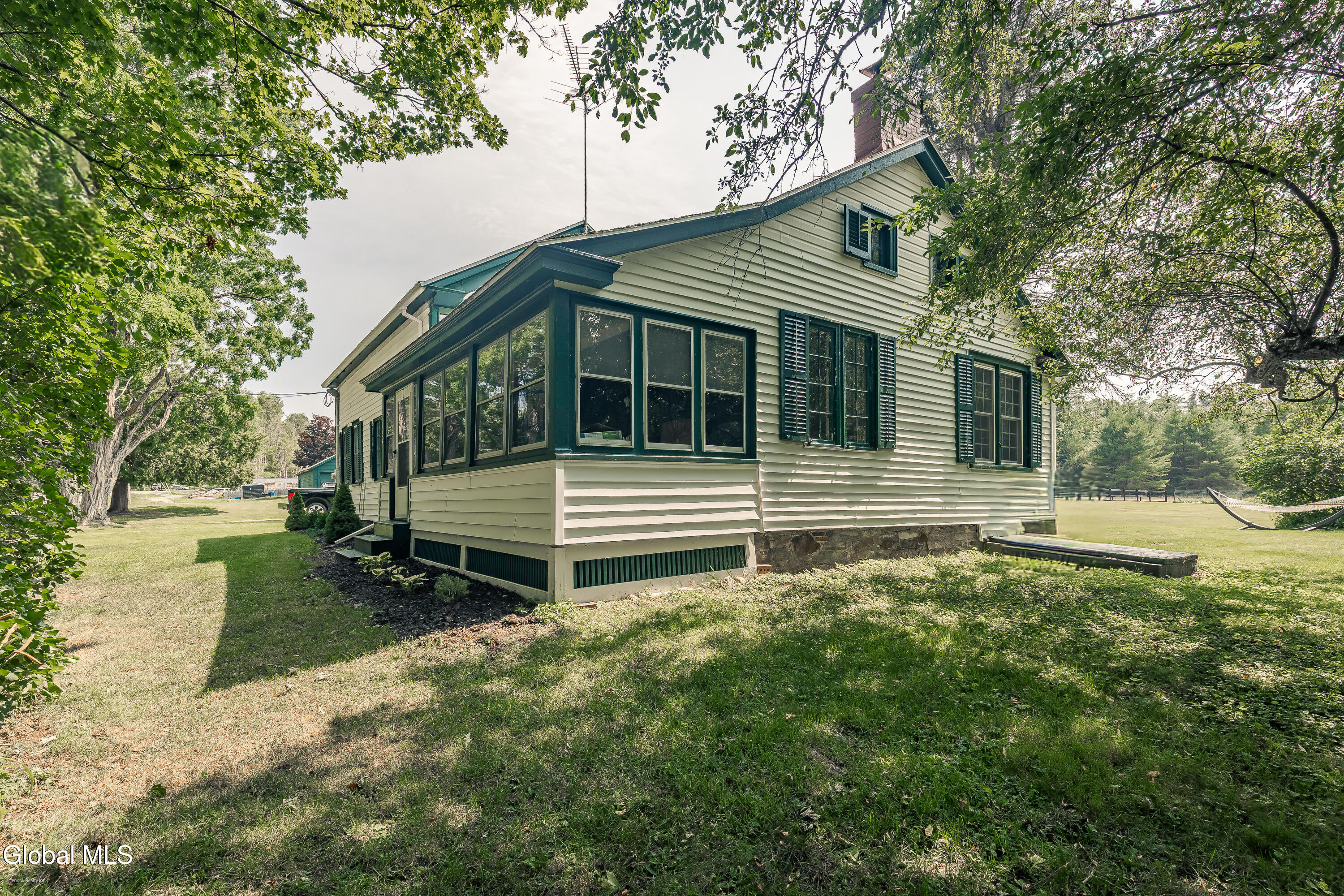 7133 Fish House Road Galway NY 12074