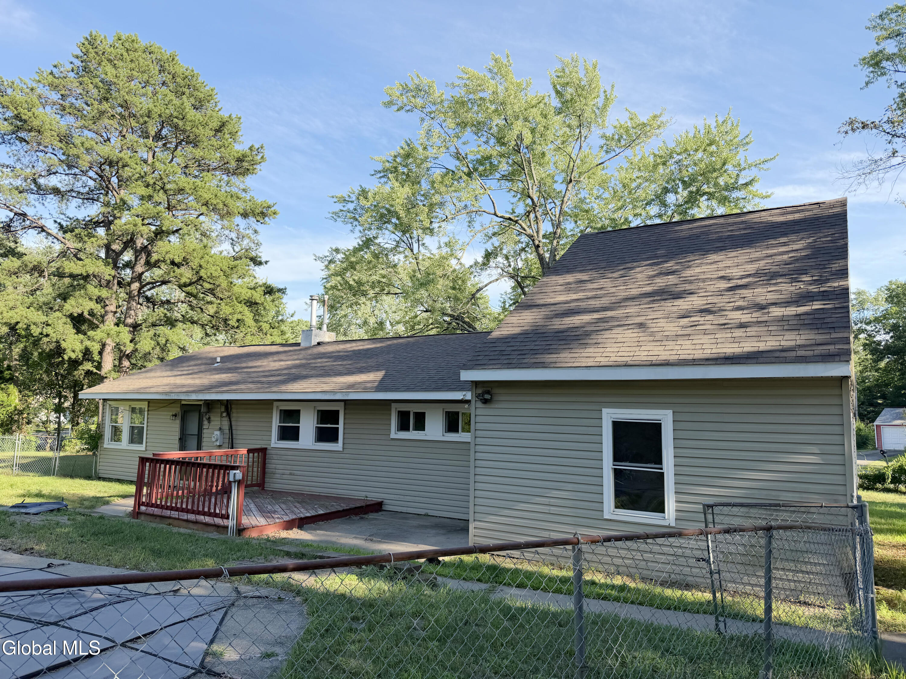 20 Robert Drive Albany NY 12205