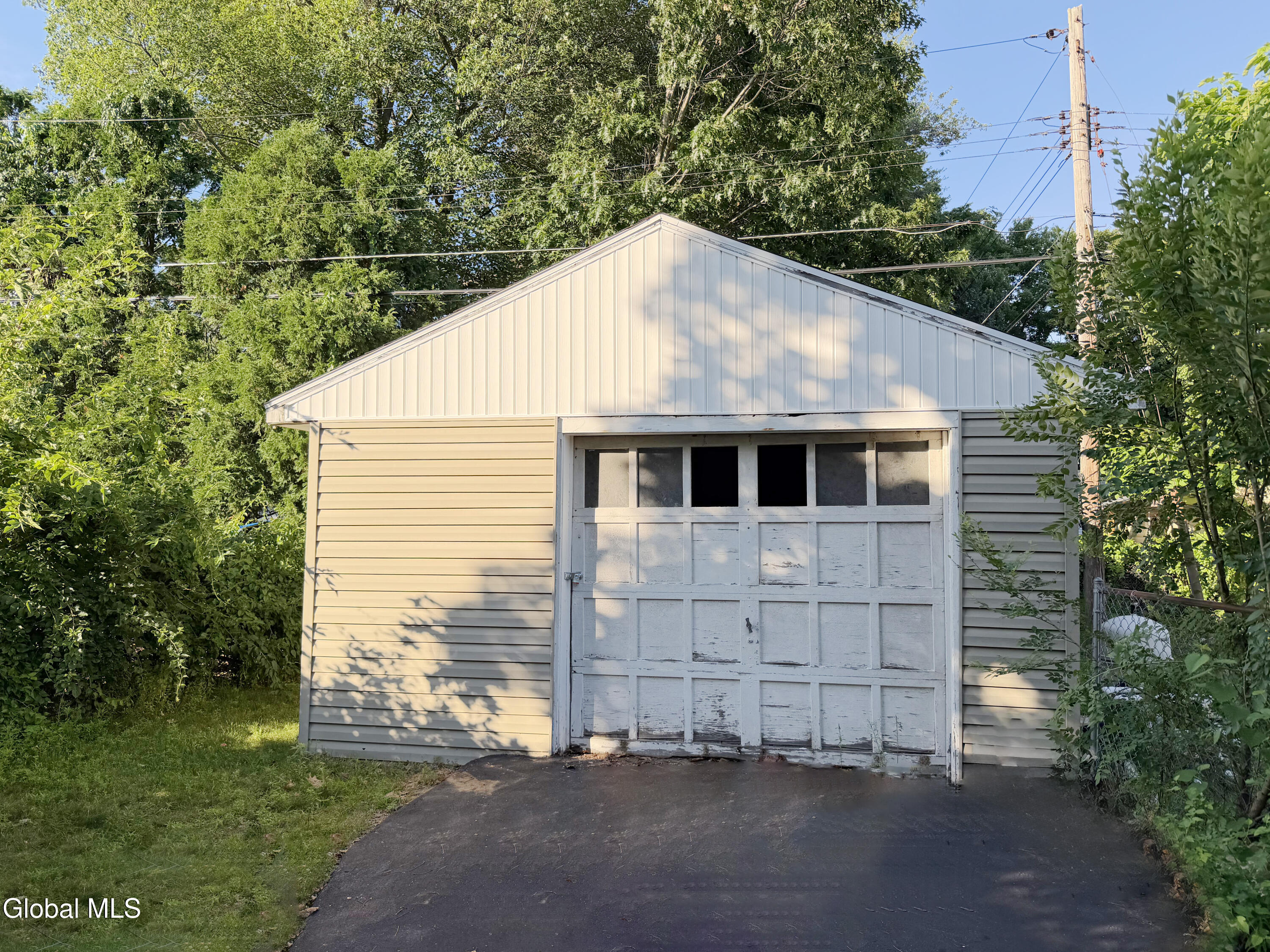 20 Robert Drive Albany NY 12205