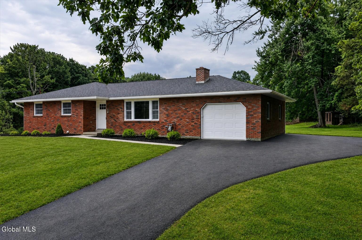 226 Snyders Lake Road Wynantskill NY 12198