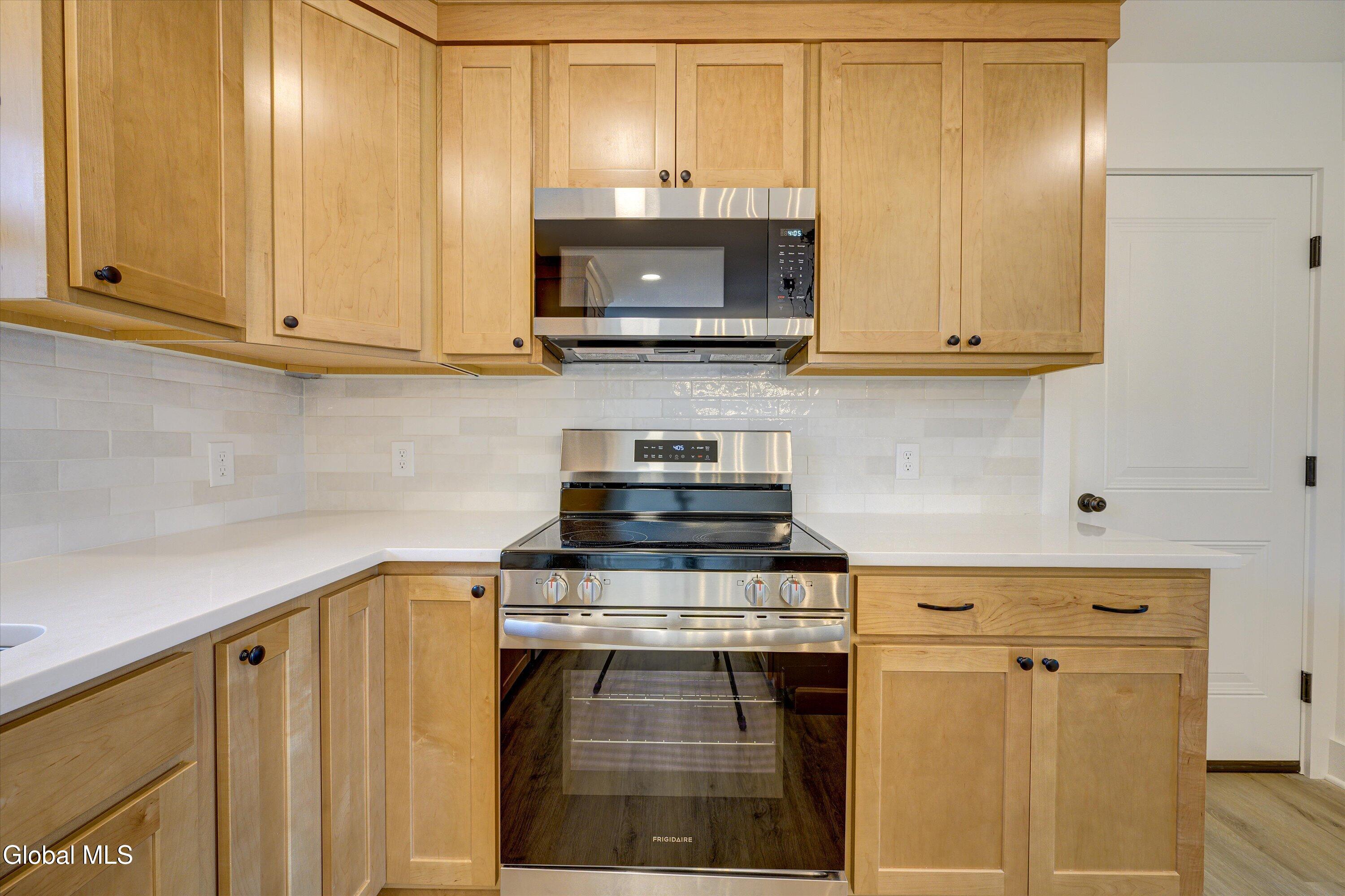 226 Snyders Lake Road Wynantskill NY 12198