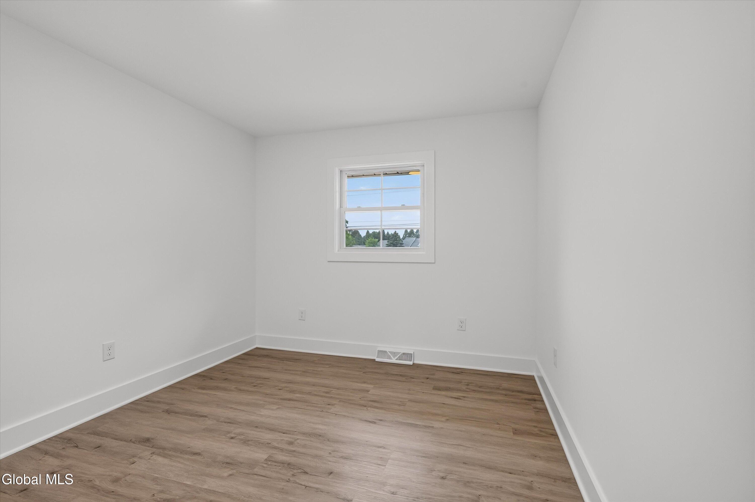 226 Snyders Lake Road Wynantskill NY 12198