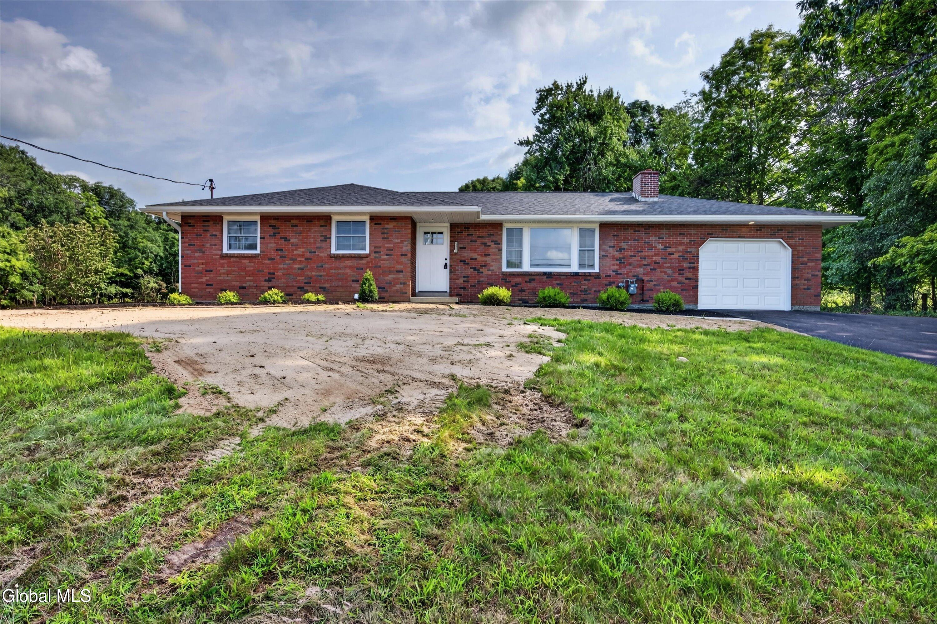 226 Snyders Lake Road Wynantskill NY 12198