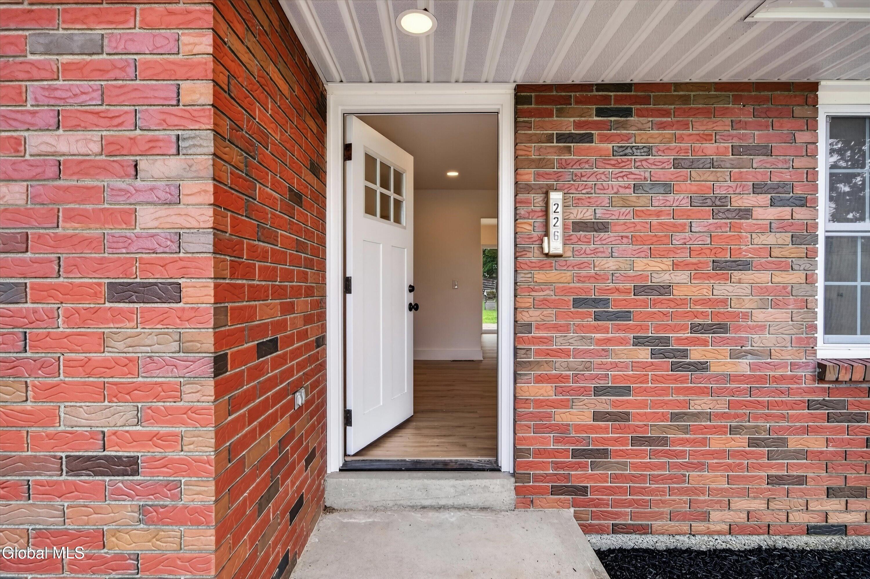 226 Snyders Lake Road Wynantskill NY 12198