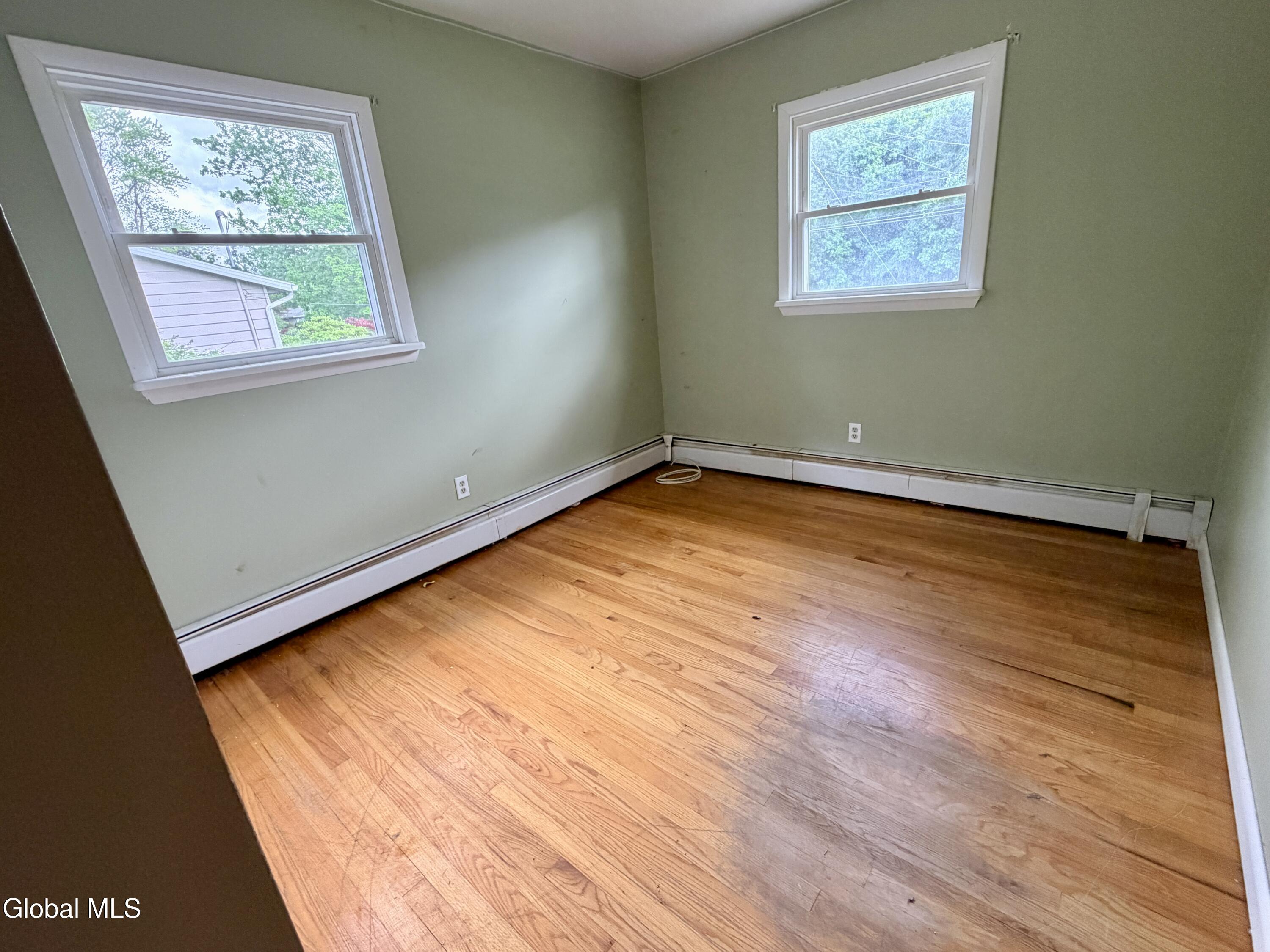 186 Middletown Road Waterford NY 12188