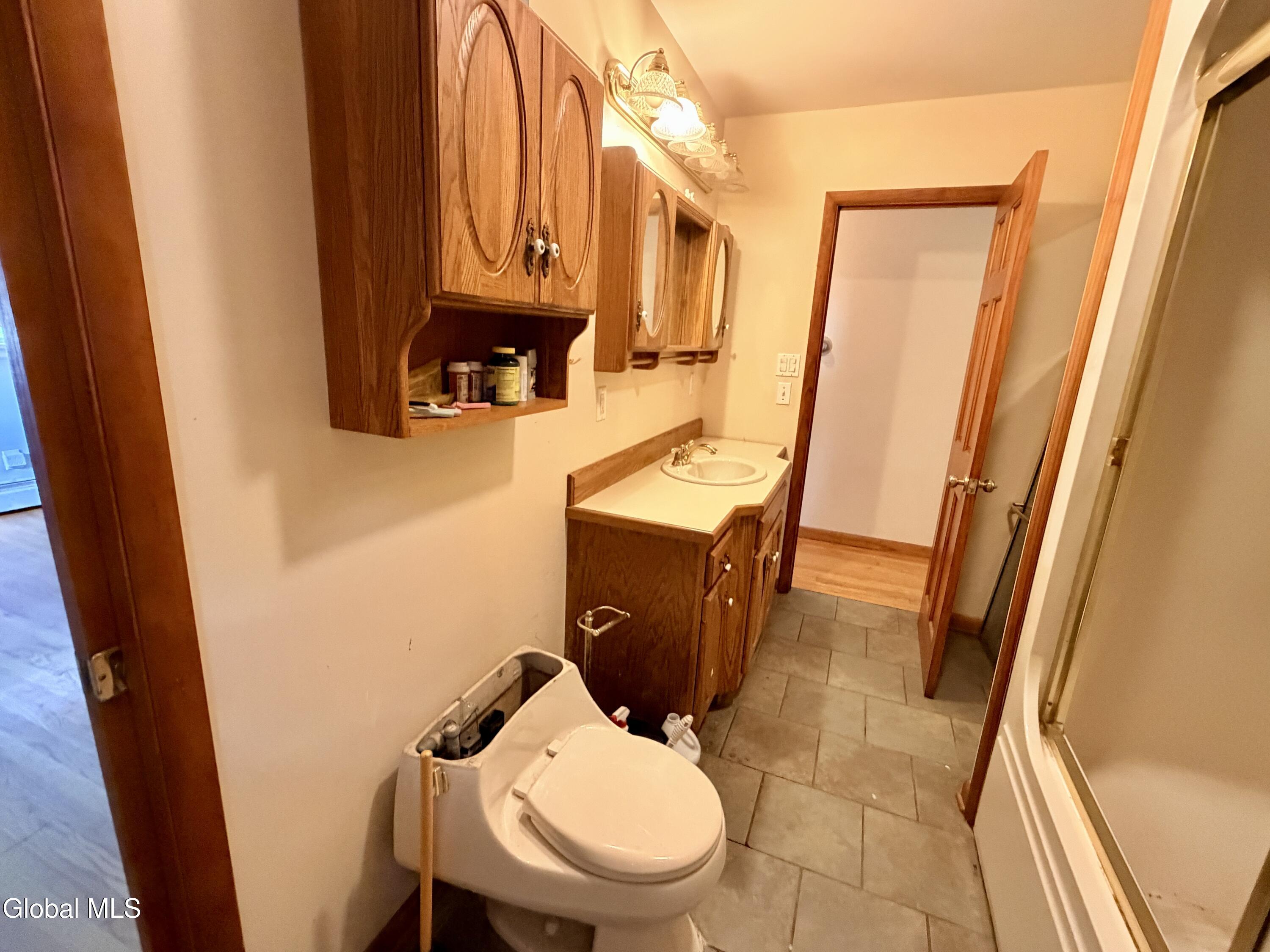 186 Middletown Road Waterford NY 12188
