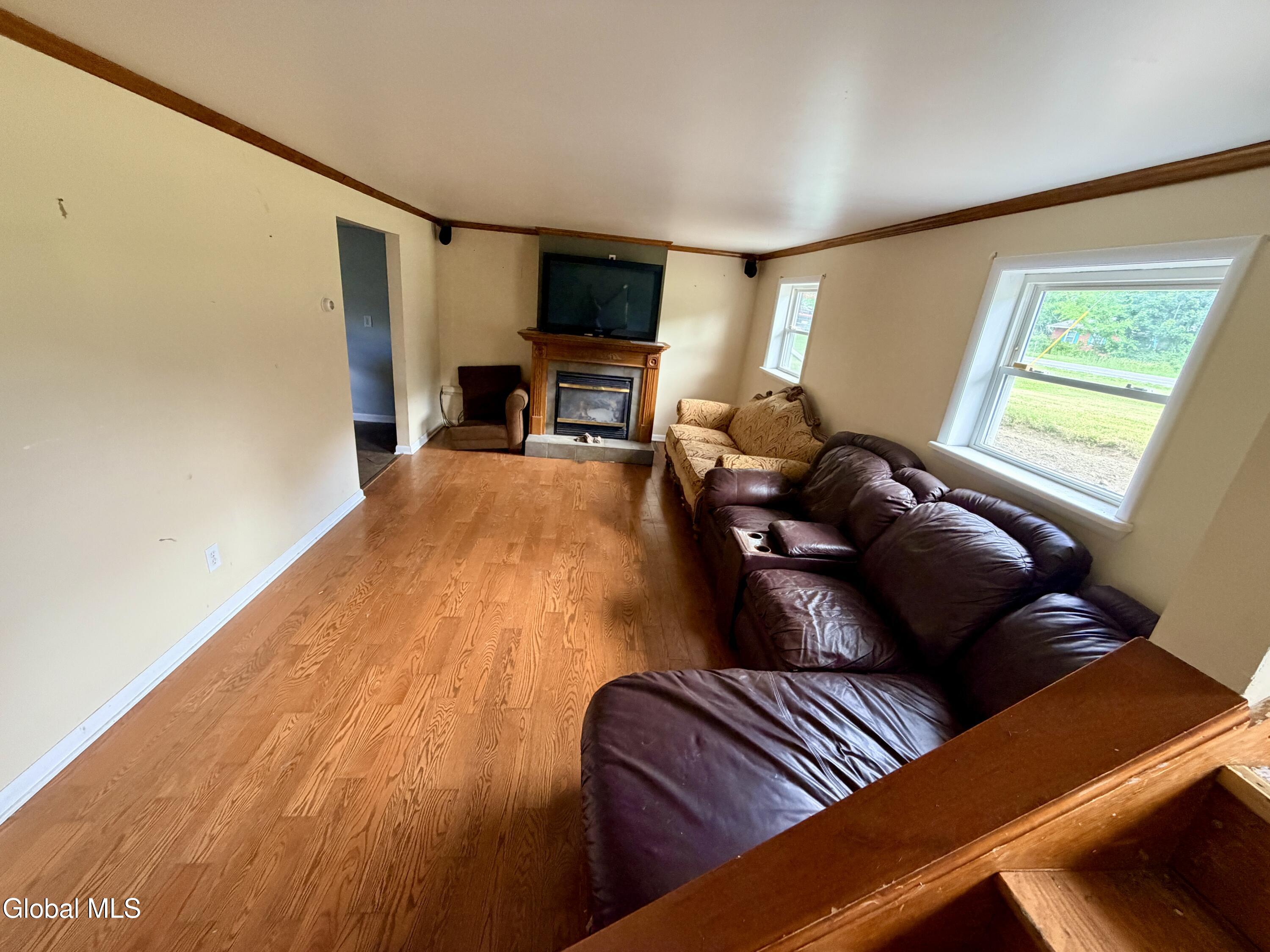 186 Middletown Road Waterford NY 12188