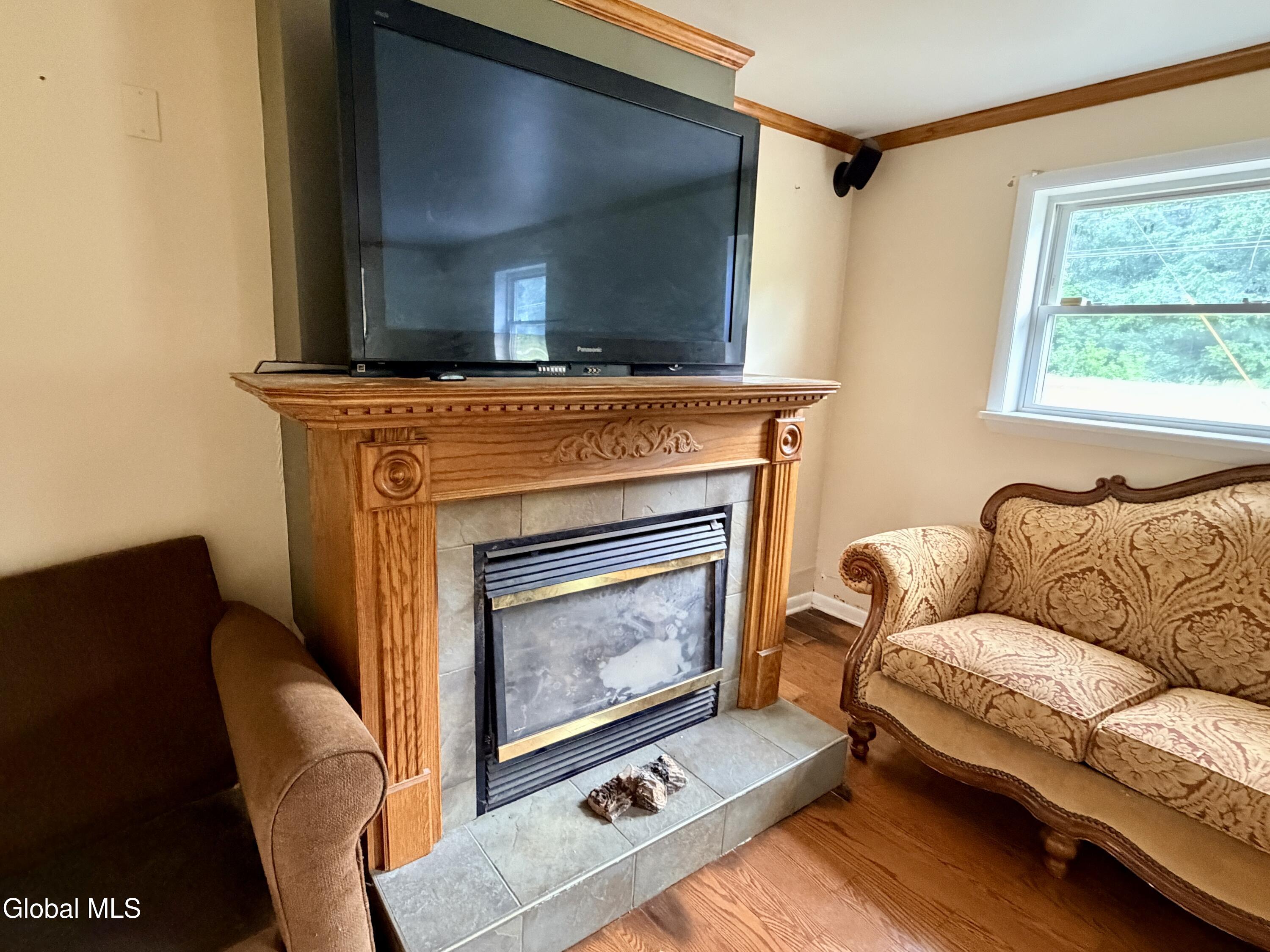 186 Middletown Road Waterford NY 12188