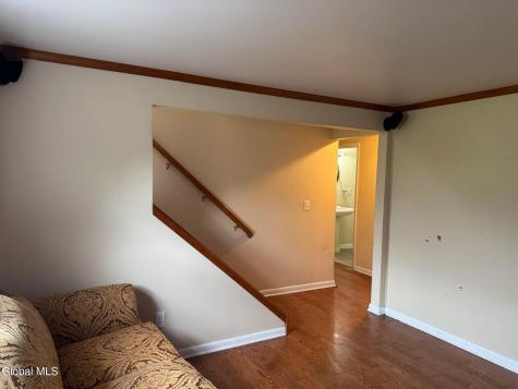 186 Middletown Road Waterford NY 12188